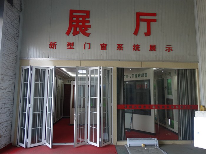 建筑门窗领域深度解析 从铝合金到防火门窗的全方位指南